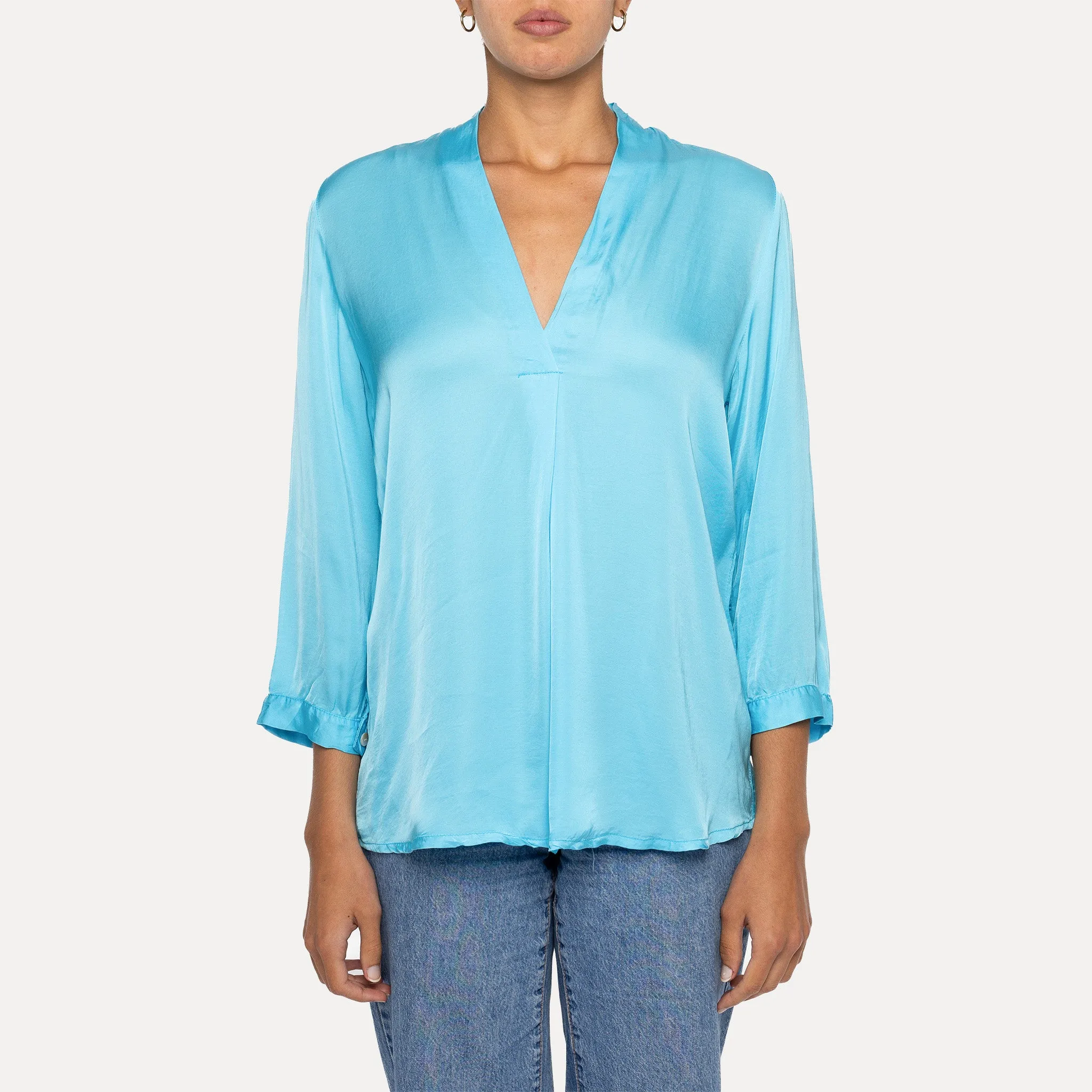 Astrid  Sight Seeing V-Neck