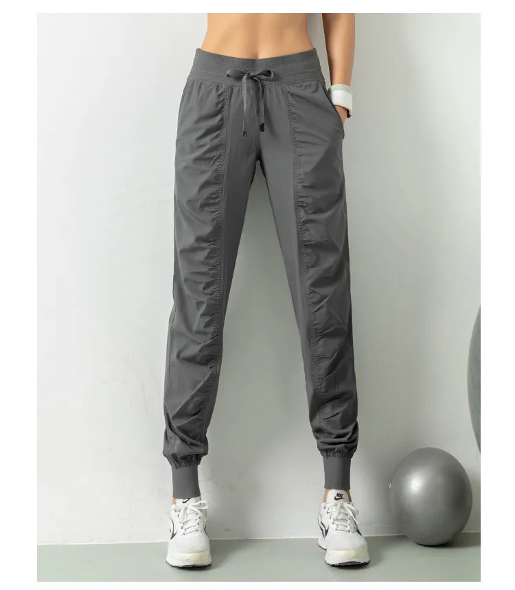 Aveline Women's Joggers Pants