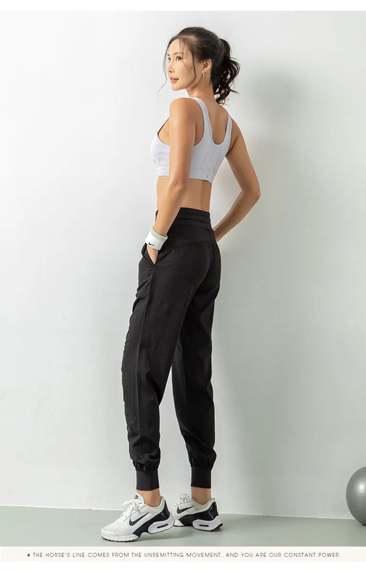 Aveline Women's Joggers Pants