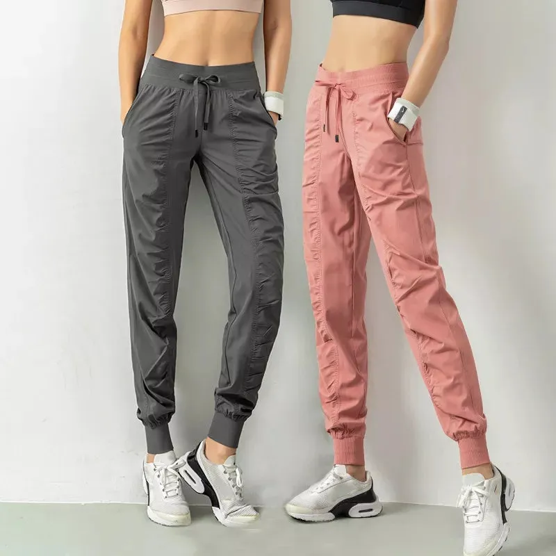 Aveline Women's Joggers Pants