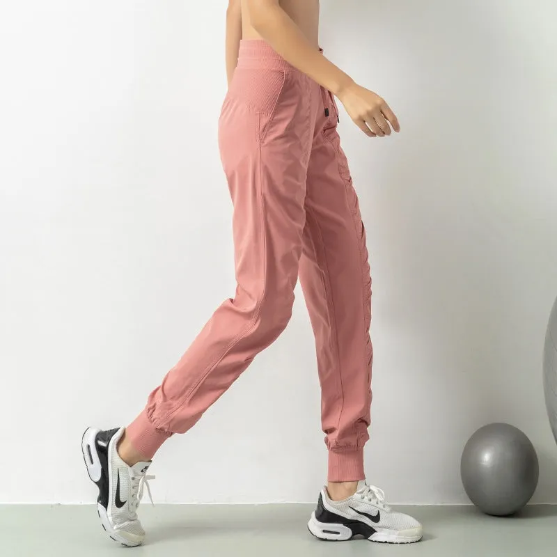 Aveline Women's Joggers Pants