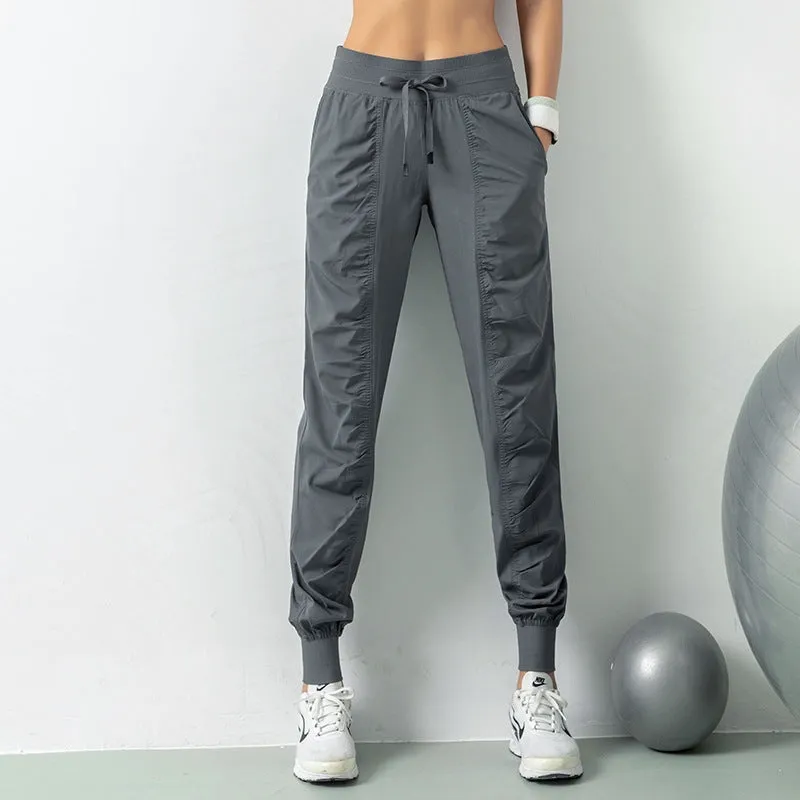 Aveline Women's Joggers Pants