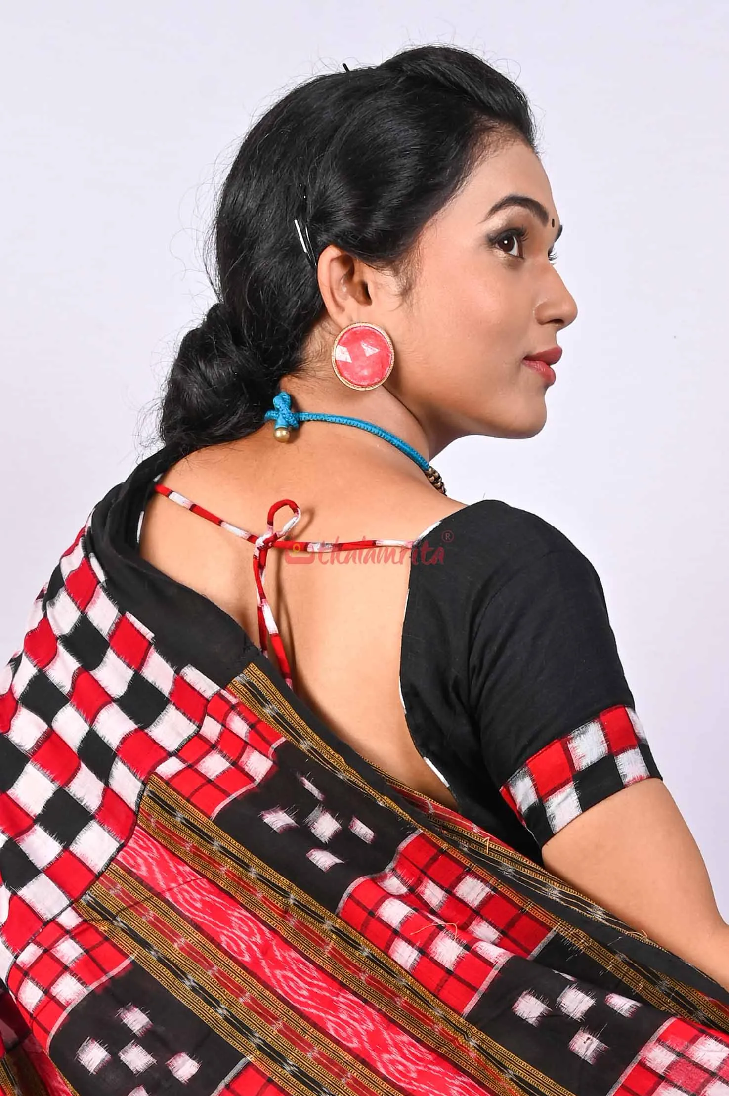 Black With Pasapali Border (Blouse)