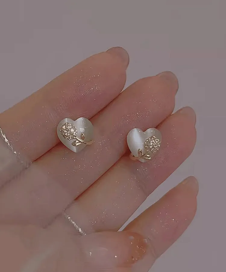Brief White Alloy Zircon Tulip Cat Eye Ston Love Stud Earrings RG002