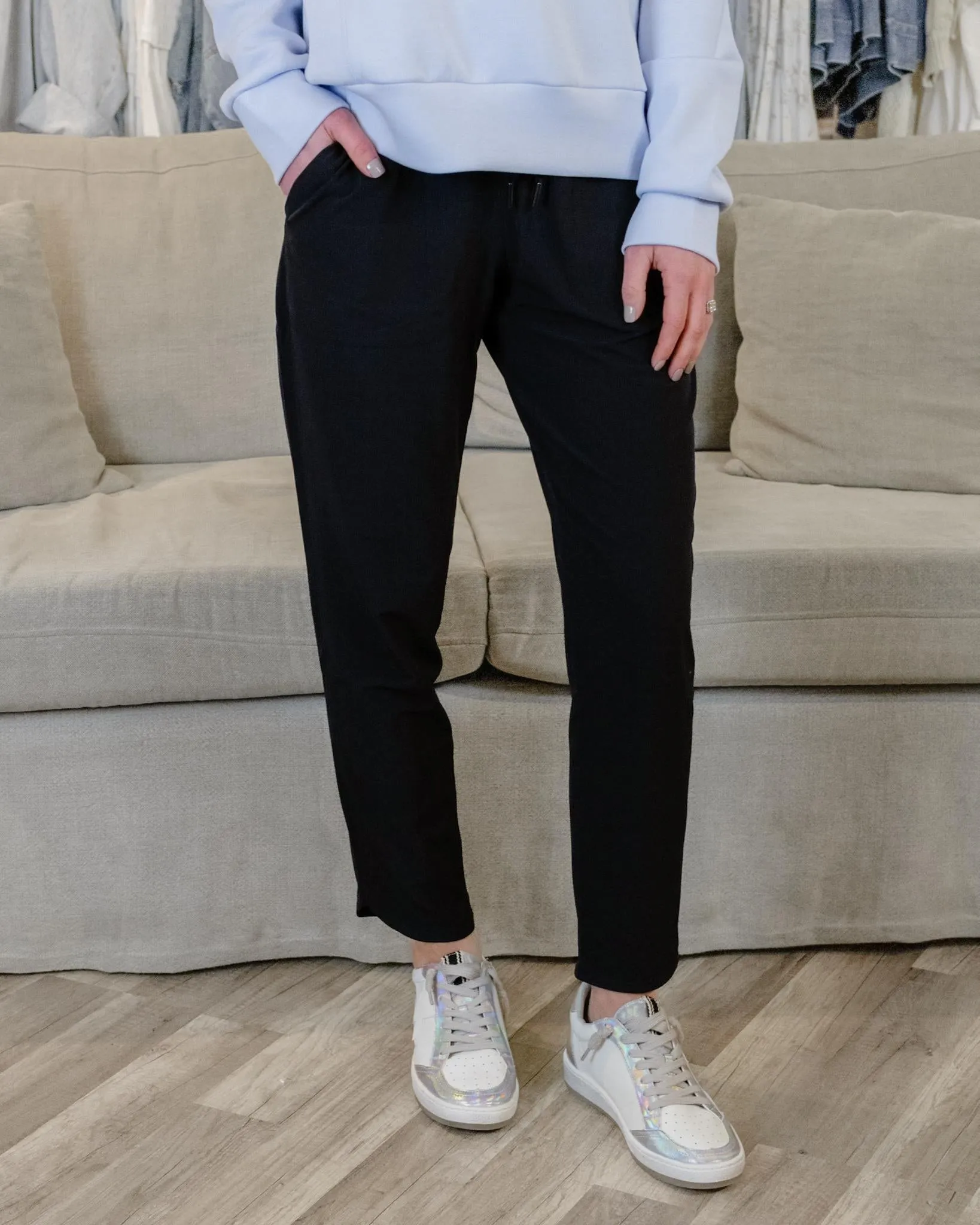 Casual Fridays Taper Pant- Black