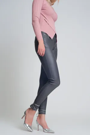 Coated pants in gray