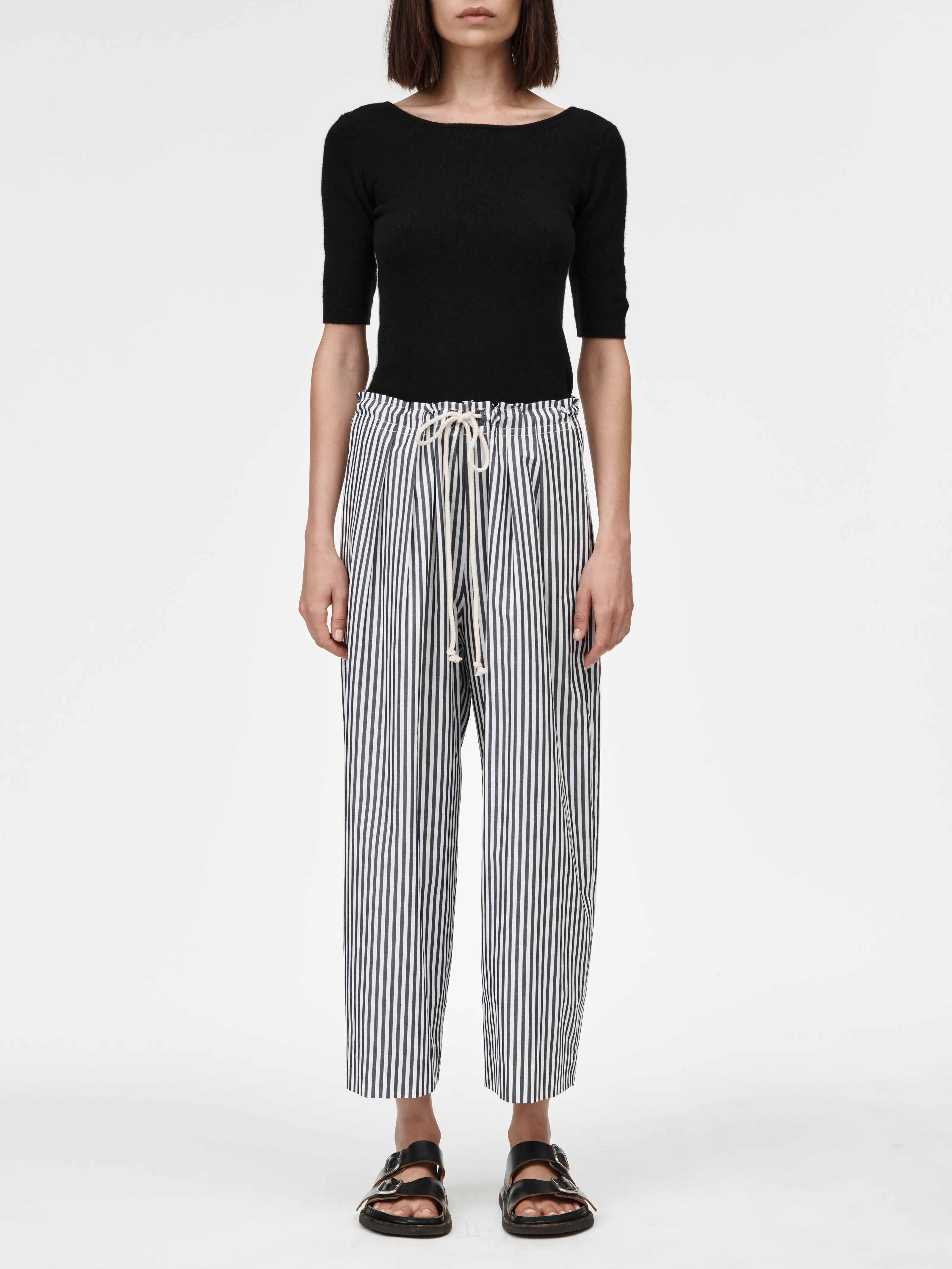 Crop Drawstring Pleat Front Pant in Black & White Stripe