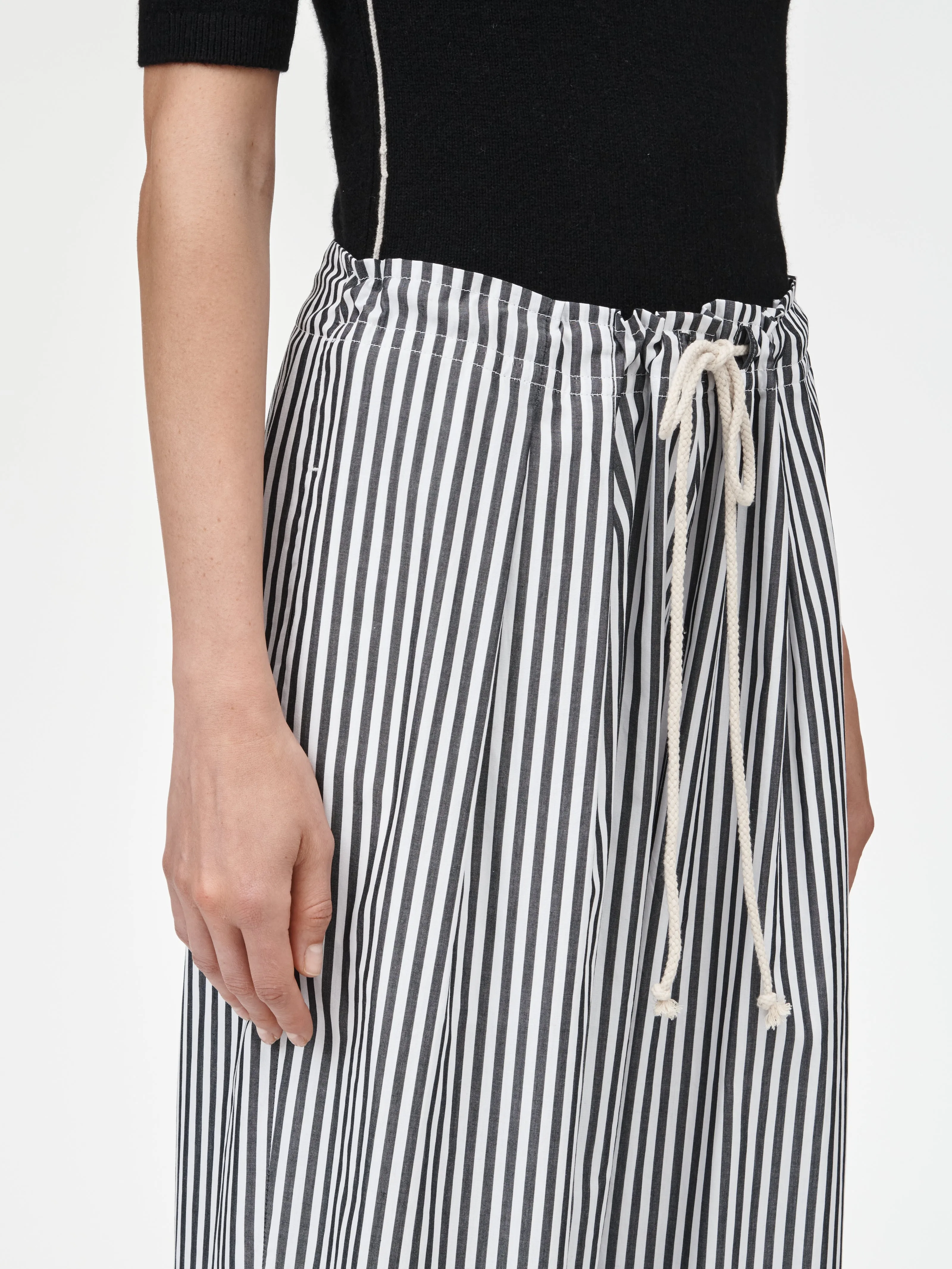 Crop Drawstring Pleat Front Pant in Black & White Stripe