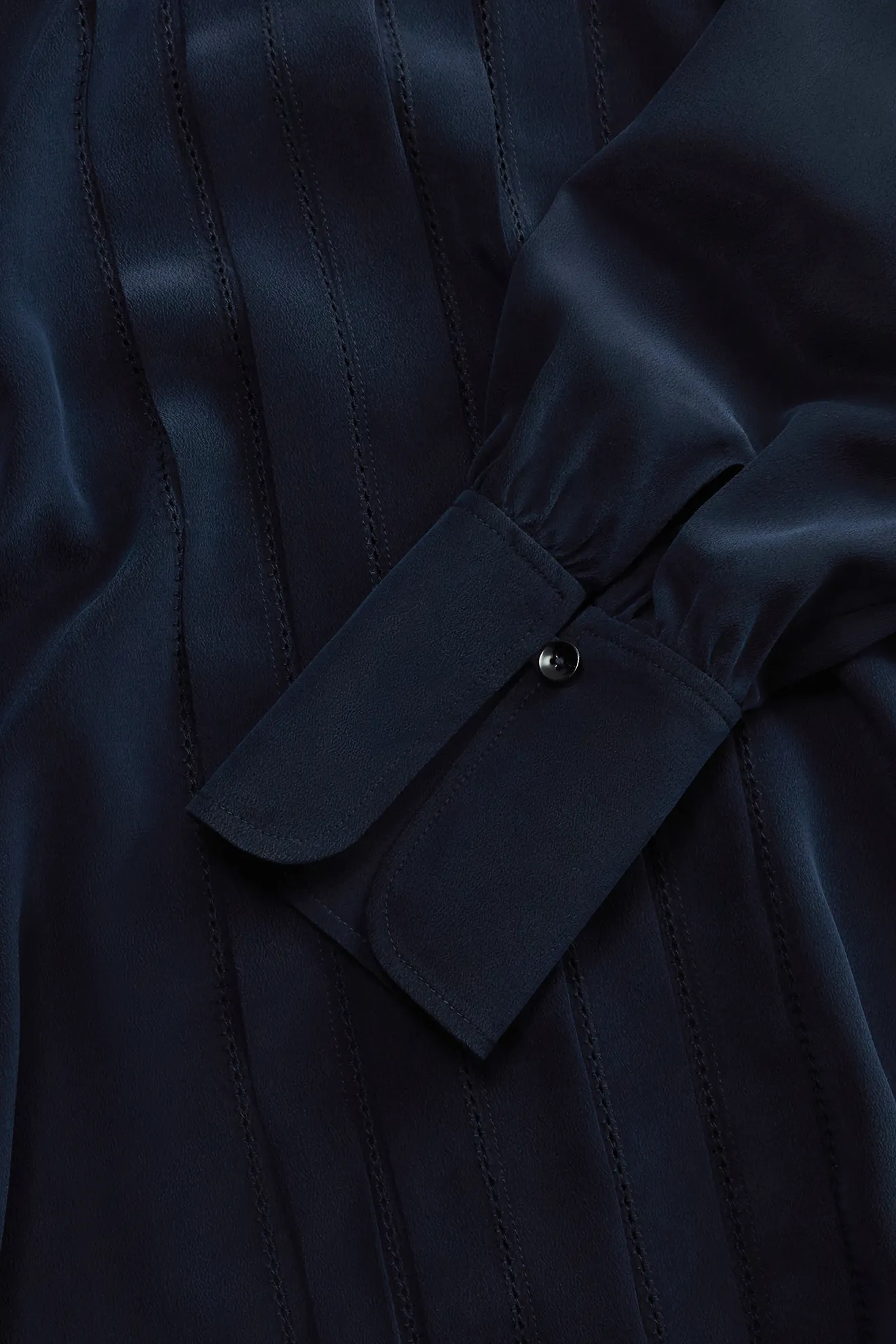 Front Pleat Blouse in Sandwashed Silk Crepe De Chine