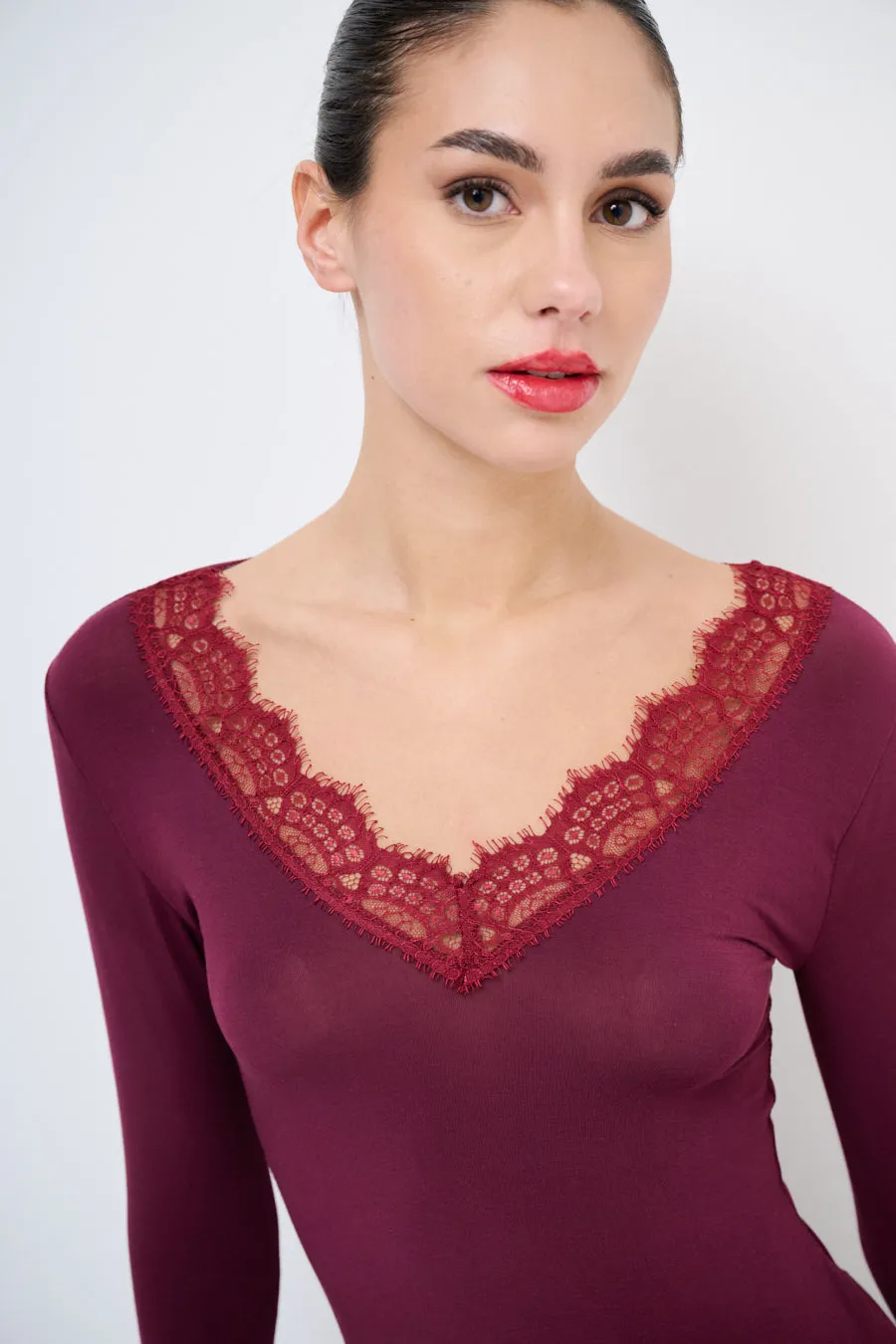 Lace-trimmed long-sleeve v-neck top wholesale