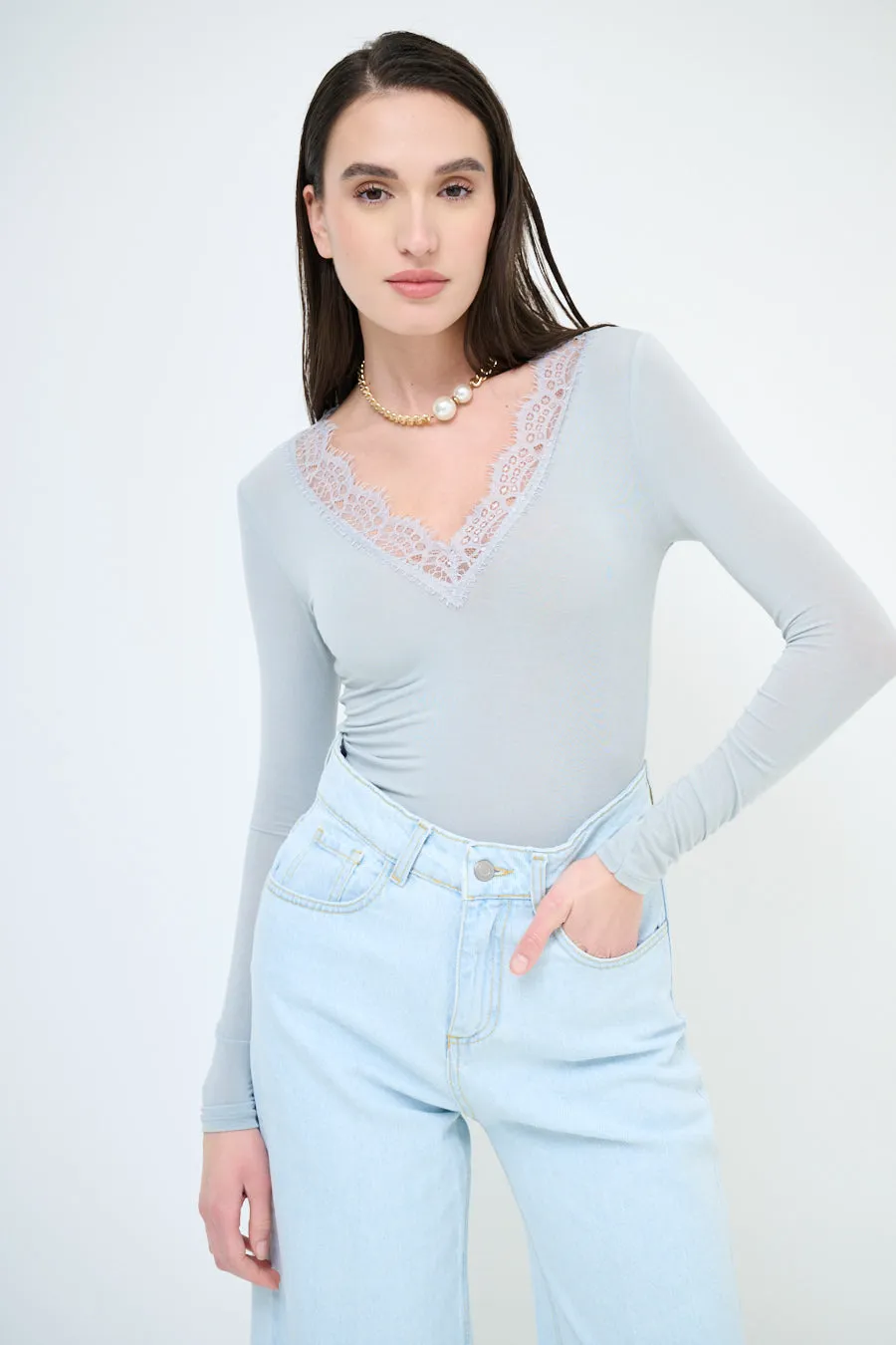 Lace-trimmed long-sleeve v-neck top wholesale