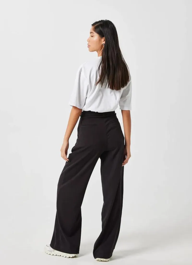 Lessa Casual Pant