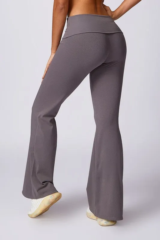 Lexi high-waisted flared leggings