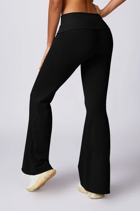 Lexi high-waisted flared leggings