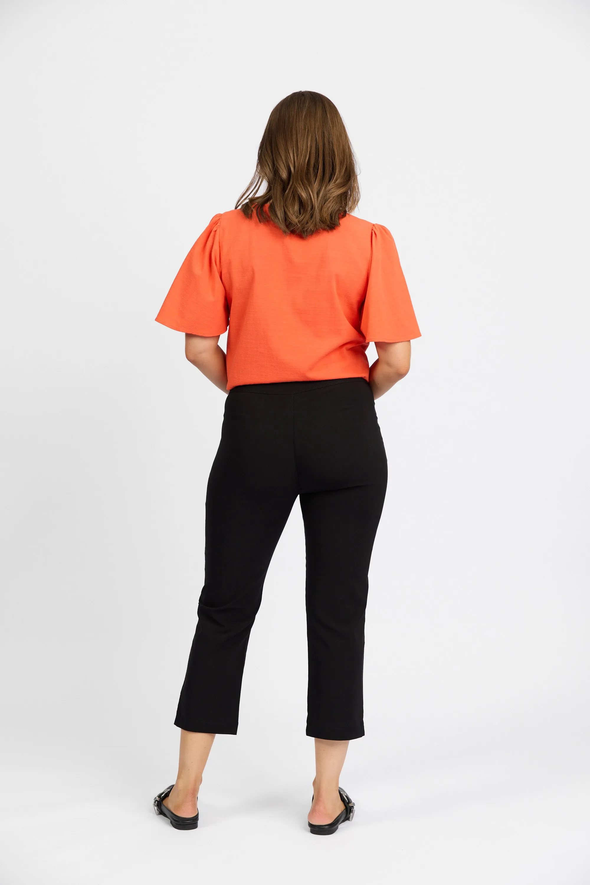 Macjays - Roam Crop Faille pant - Black - M6515
