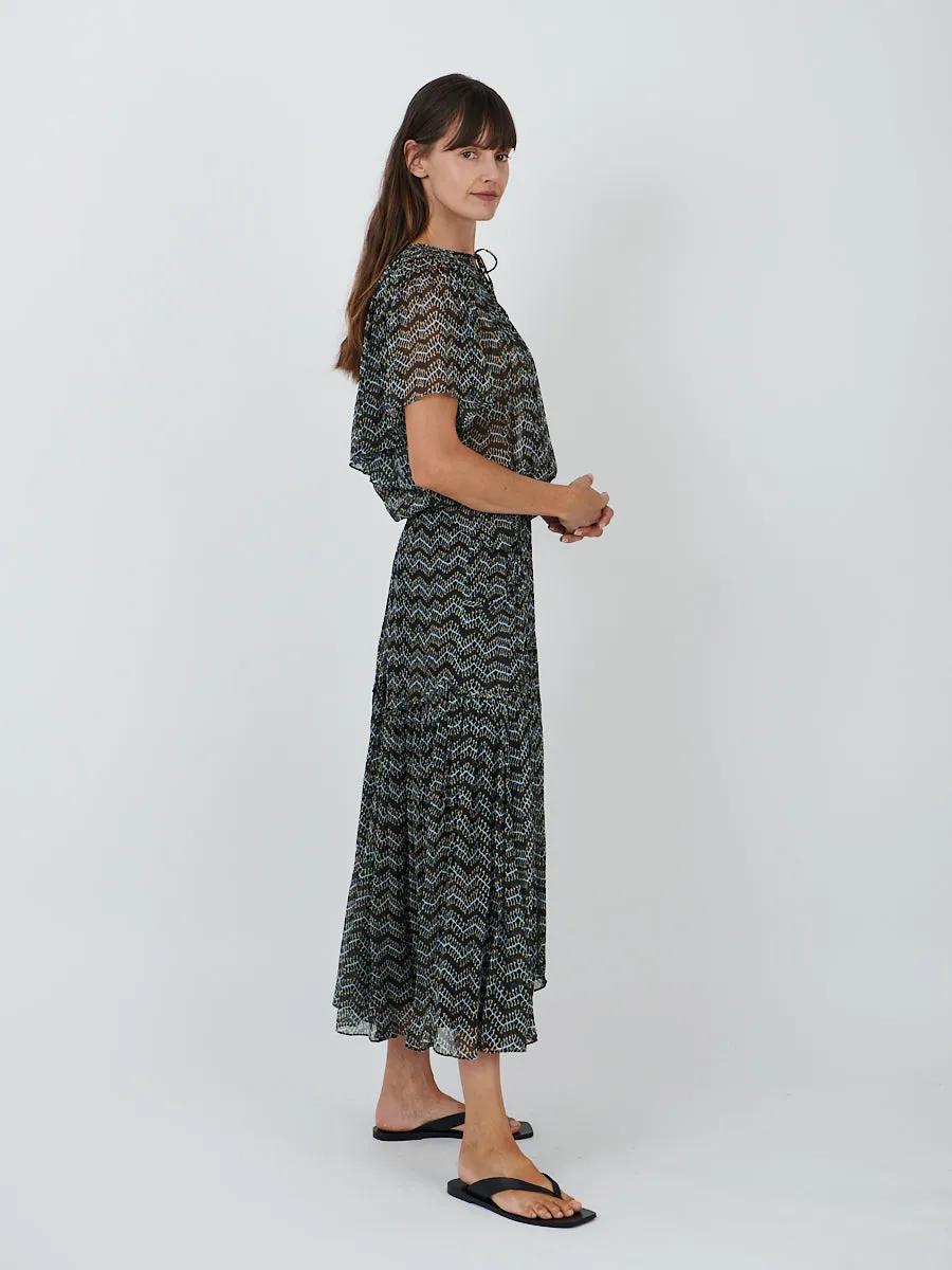 Neslya Top in Faded Black