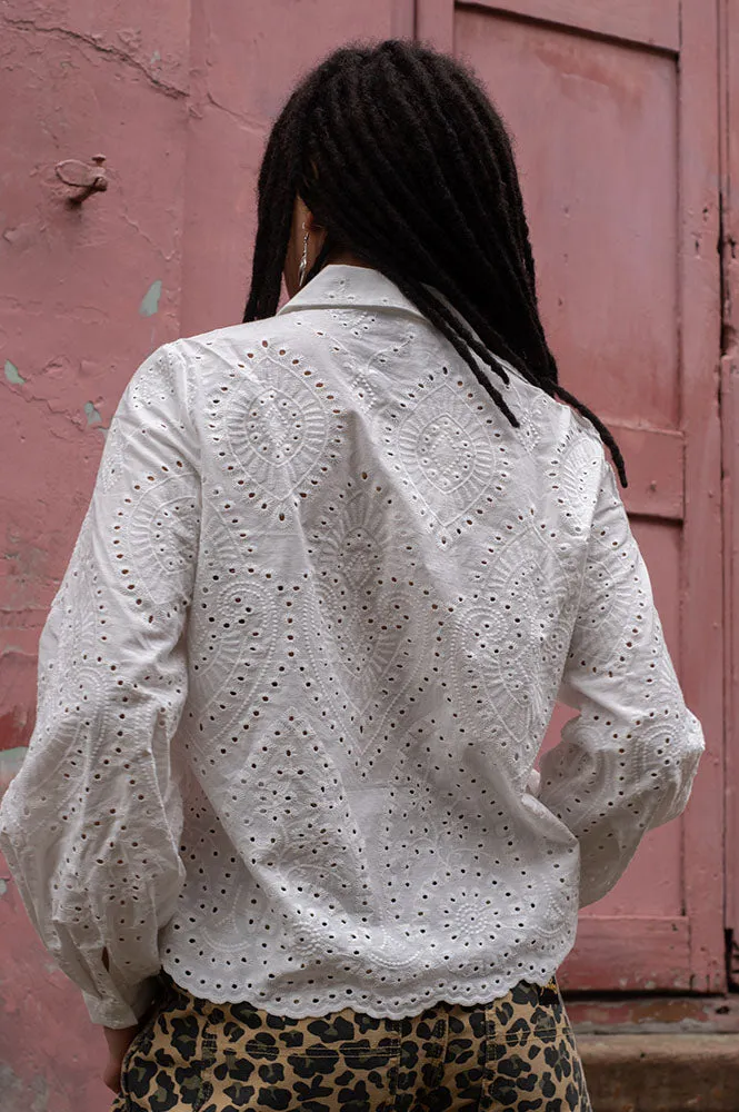 Object Bitten Cloud Dancer Shirt