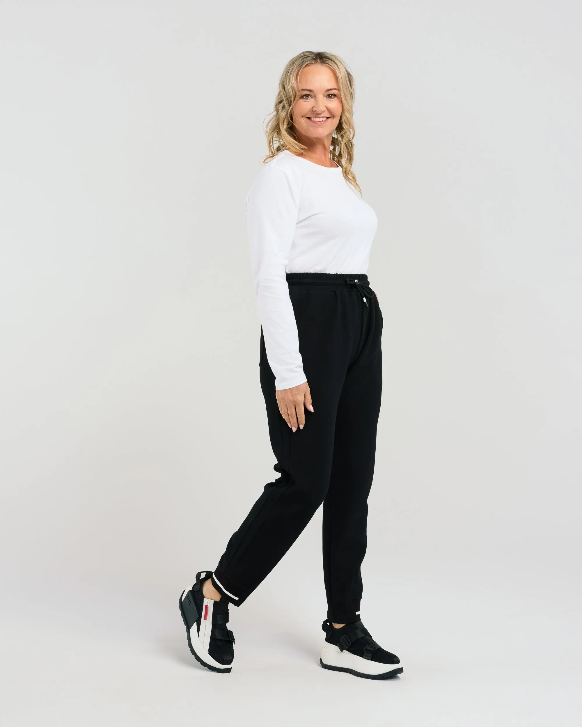 Seduce - Victoria Pant - S3102B - Black