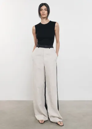 Silk Knit Sleeveless Crew in Black