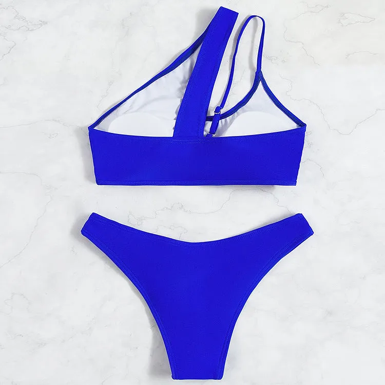 Sleek Monochrome One-Shoulder Swimsuit