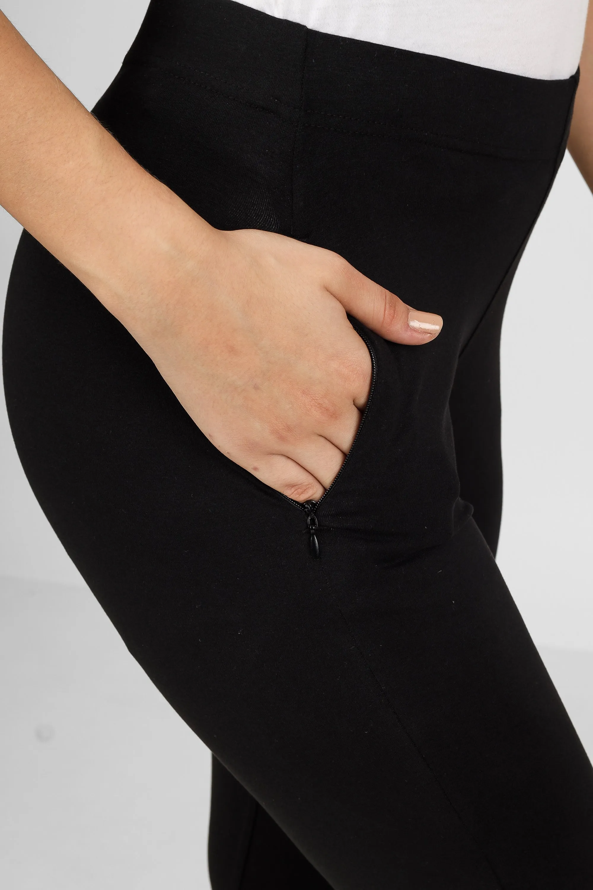 Straight Pant