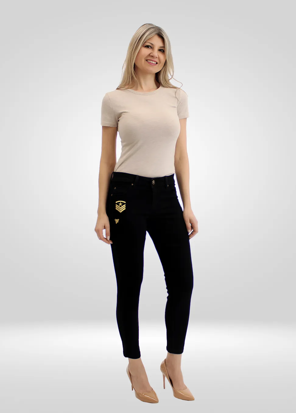 Women's Pants with Appliqué